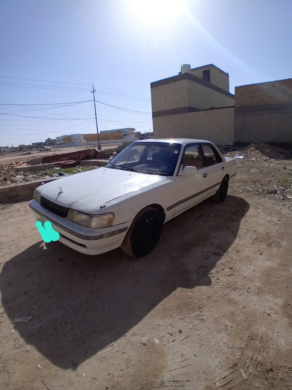 سلام عليكم مارك تكم كربلائيه موديل1992 للبيع بيه تكم تصليح مكفوله من ضربه قويه وشواصي وكص ونقل وعيب شرعي واصوليات محرك وكير ونجي ناعم خير من الله تخم تاير جديد 
رقم مثنى انكليزي 
مكان السياره نجف 
السعر 40
***********
