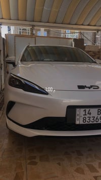 BYD موديل 2025 سياره كفاله عامه من كلشي ماعده رصعه صغيره كلش جهة صندوق...