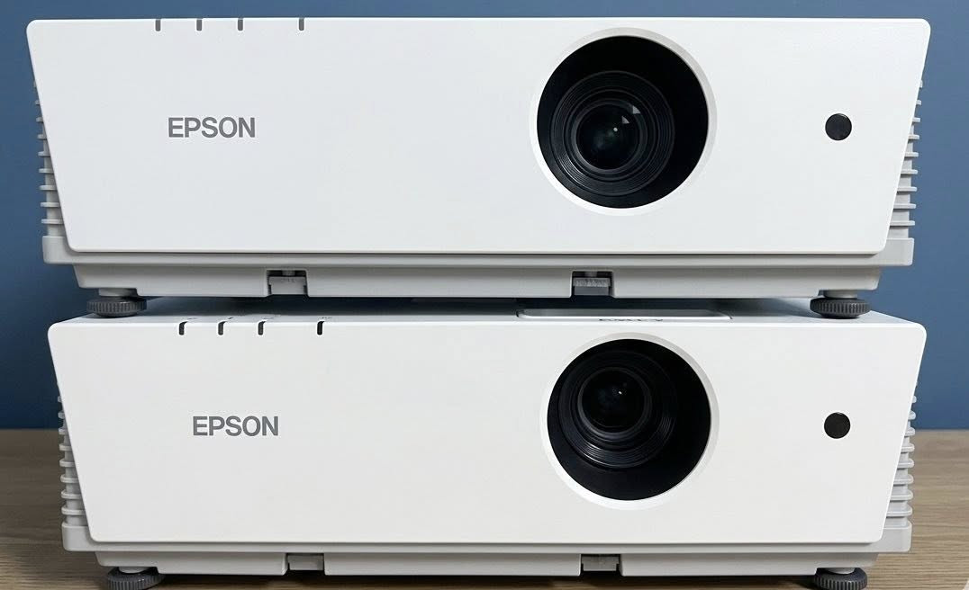 سلام عليكم داتو شو اصلي Epson
نظافة، وضوح عالي، وأداء ممتاز الحجم كبير

السعر القطعة 200

موجود توصيل لكل المحافظات


**إذا كنت صاحب هذا الإعلان وتريد حذفه لأي سبب، رجاءا أرسل رسالة إلى الدعم الفني**