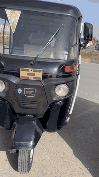 تكتك 22مبدل بيها بس ولفات ولباقي كفاله شراي لا تعبني سعرها 8رقم راعيها ‭0774 841 5596‬
