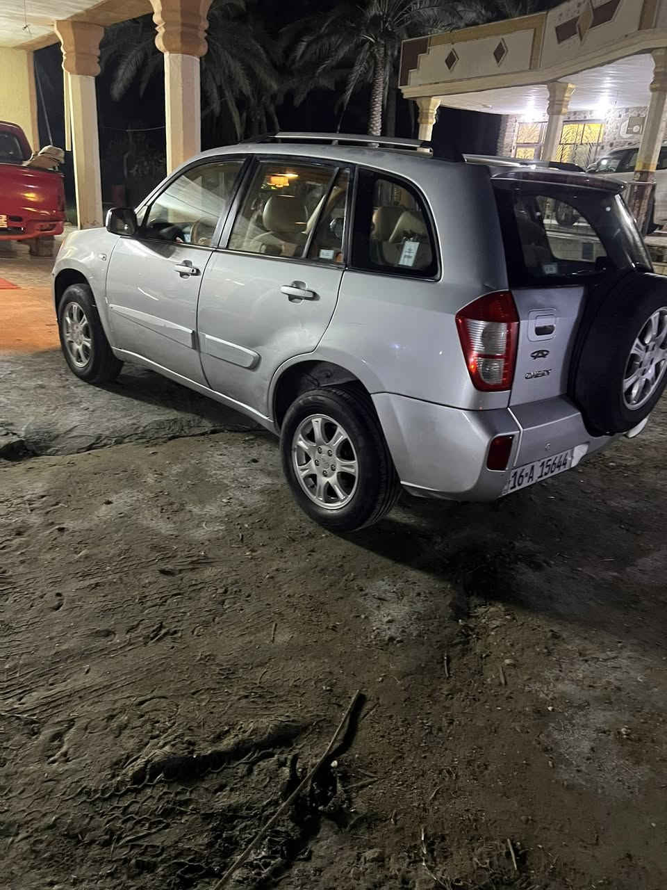 تيكوًموديل 2013رقم قادسيه نكليزي سنويه محدده ال2030
كفاله من ضربه من صبغ من تبديل ماعدا اقل ربع لباب خلفي طخه بسطيه جدا من خارج فقط سياره جديده خياس ماكو ابد  كلش محرك كير كفاله تبريد ثلج كهربائيات كامله كل نقص ماكو.  منضومه  زنون عالي وناصي حداديه جديده تخم تاير دواخل جدد سعر 55بيها مجال لعنوان الحله ناحيه لنيل 

***********
