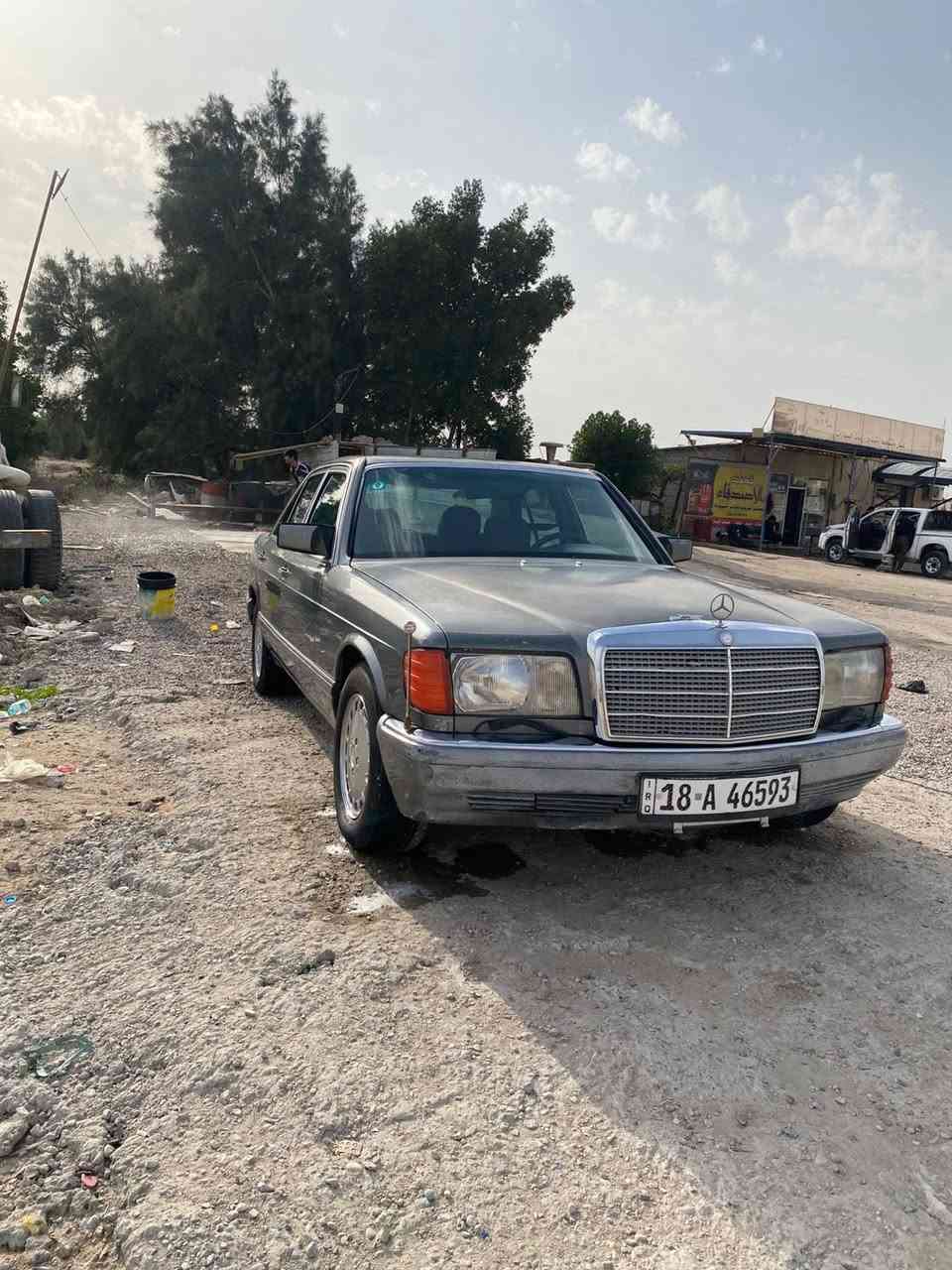 السلام عليكم .مرسيدس جامبو 300 موديل 1987
محور كير ومكينه 3000vvt ترايك لبغداد

كهربائيات من الدعاميه للدعاميه

حداده 80‎%‎ تخم تاير 

رقم بابل باسمي شخصياً سنويه تنتهي بهاي السنه

سياره بلاديه كشرها جديد ودواخلها بالكارتون شرط

وجاهزه ع اخر حبايه ومال جناي

سيارتي ع ايدي ماناقصه برغي

دبل هورن
نقص السياره
كلج كمبريسر احترك عدي وبالشتاء عطب بسبب ناسينه يشتغل 

تبريدها ثلج قطعتين وشرط الشغل تبدل كلج فقط 

السعر 58 وبيها مجال قليل للشراي مكاني البصره البترو كيمياويات هـ***********
