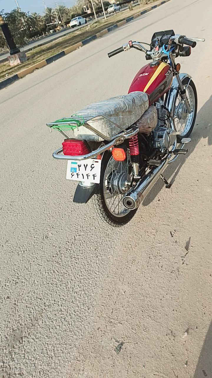 السَّلام عليكم.
نامة للبيع او مراوس  ٢٠٢٥ طالعه بشهر ٧ المكان كربلاء المقدسة شارع الجمهورية او حي العباس او گنطرة السلام او منطقة الإمام عون وين ماتحب اجيك 
اوراق سكنر بأسمي 
كهربائيات كلها شغاله مابيها أي نقص
محرك ناعم فول سلاسة ما مفتوح منه ولا برغي 
شلعتها تآكل الشارع 
للبيع او المراوس بدايون 
السعر ٧٥٠ الف وبيها مجال

رقمي :
***********
