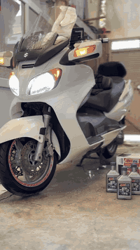 Sky wave 650 (2012) 15,000 km
سلام عليكم  دراجه للبيع سكاي ٦٥٠    (ماشيه ١٥ الف) جديد  فوول مواصه فات.   نضام ABS ستاند حساس  كوشنات هيتر  يداد هم هيتر  جام كهربائي  مرايات كهربائي   كل وضع بشرط بيلاد شاشه كاربله ي و دبل كامرات خلفي و امامي    شرط كير محرك نضافه فول طايرات جديد  (سعر خاص     
***********
