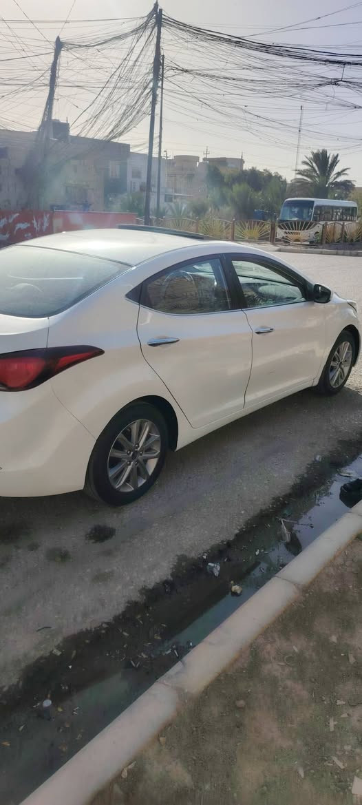 السلام عليكم الانترا موديل 15خليجي وتفاصيلهه ع الأنتصال رقم الهاتف ***********
