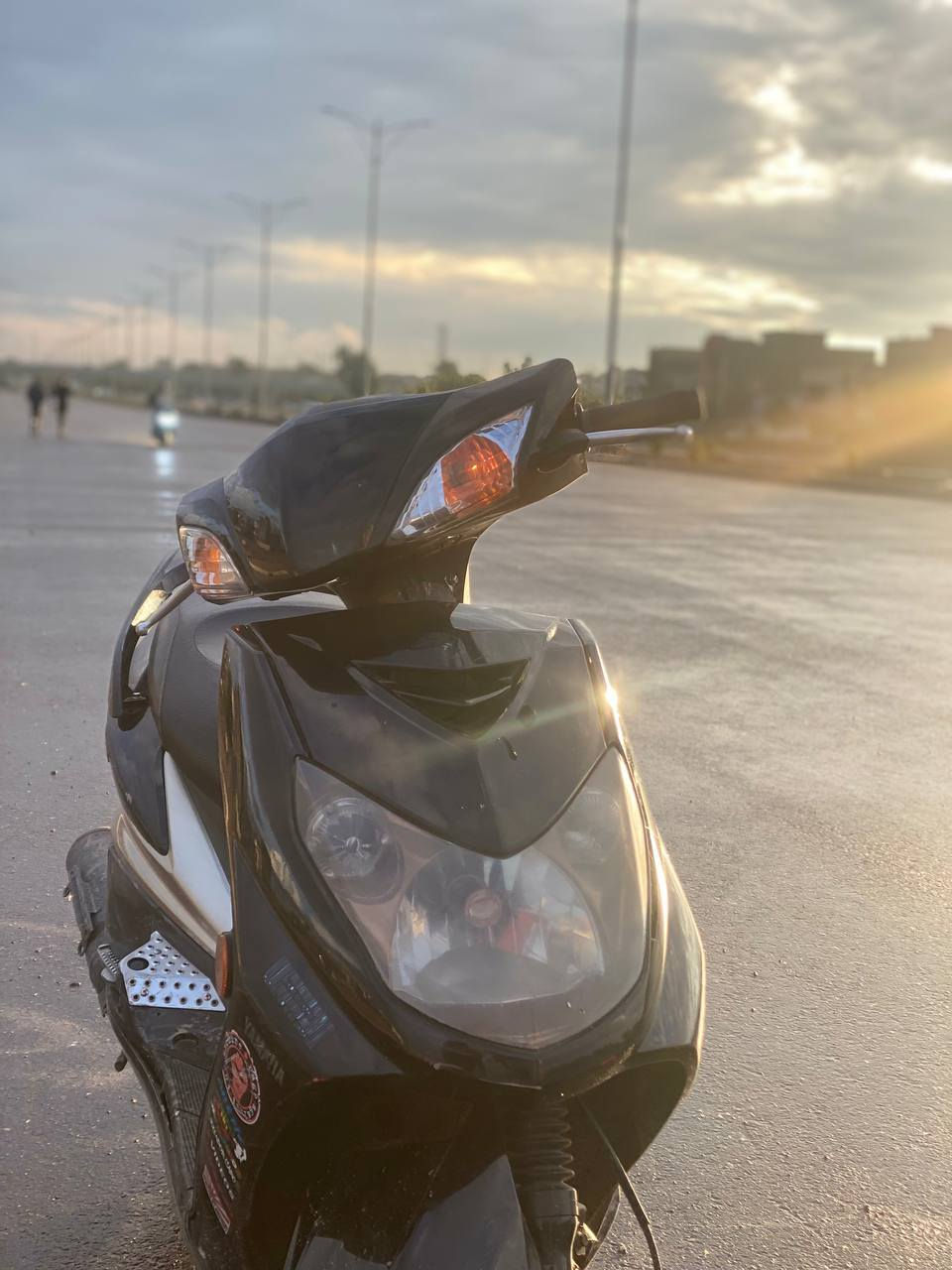 سلام عليكم سكنس فحل نوزل خطين طلاعات الدراجه جديده بمعنئ الكلمه بعده بحاله الوكاله صارلهه شهرين يمي كفاله عامه من كلشي كهربأيات ومكينه خرسهه متسمعله صوت سعر (1000) مليون وبيهه مجال اي ستفسار اتصال ***********
