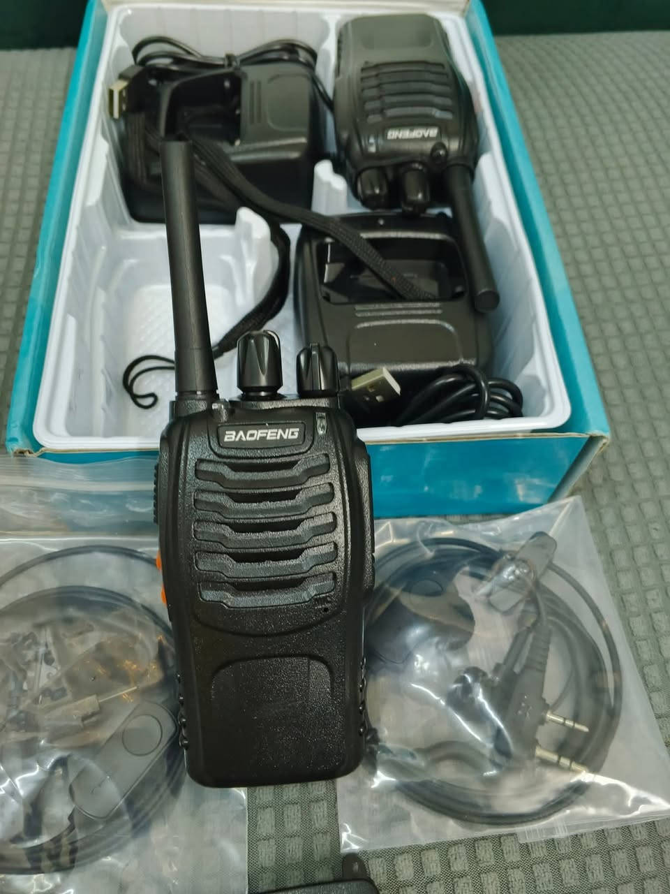 السلام عليكم جهاز لاسنكي كسر فلين عندي كمية خير من الله سعر الزوج 35والتوصيل مجاني  كافت محافضات العراق رقم الهاتف ***********
