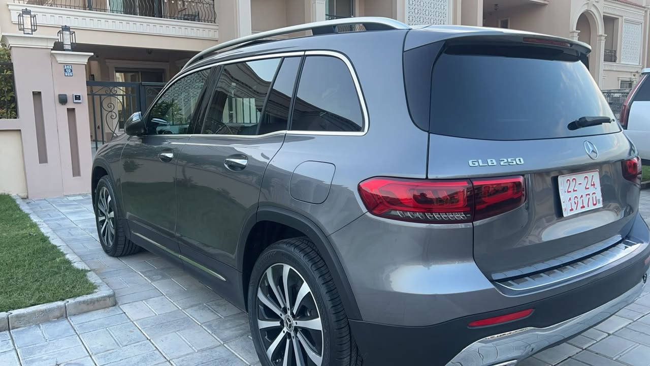 السلام عليكم
للبيع مارسيدس GLB ٢٠٢٣ فول الفول الفول باسمي شرط التحويل او الوكاله مكفول وحسب التقرير ماشيه ٣٠ الف كم توويل و٢٠٠٠ محركها تيربو وتجي ٧ راكب مواصفات خاصه بانوراما رادرات ٥ بصمات ومعروفه حبيبي المارسيدس قفل 🔒 ٣٠$
***********
