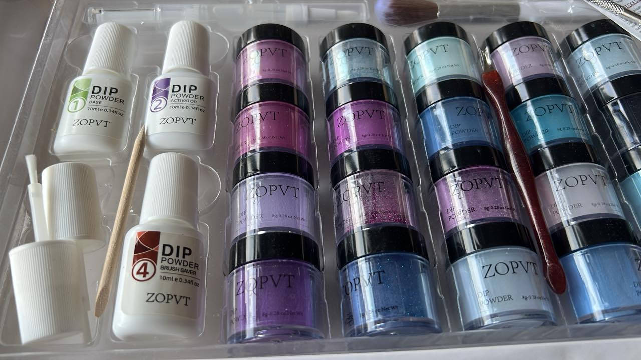 ٢٠ لون صبغ أظافر 
السعر ١٥


**إذا كنت صاحب هذا الإعلان وتريد حذفه لأي سبب، رجاءا أرسل رسالة إلى الدعم الفني**