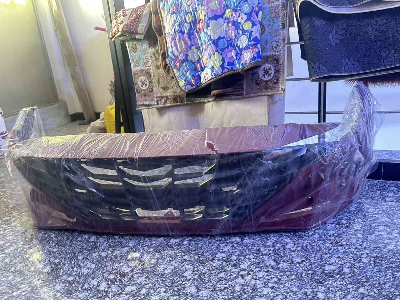 سلام عليكم
دعامية النترا تفصيخ 2023 
لون احمر وياها شباك رادار
القطعة نظيفه وبعدها بل نايلون
سعرها 330 وبيها مجال
مكاني بغداد 
رقمي ***********
