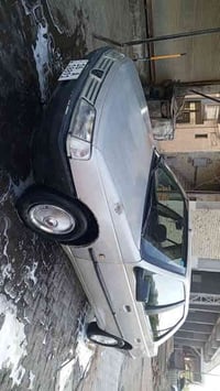 بيجو للبيع سعر 20 مقفوله من الضربه 07808119975