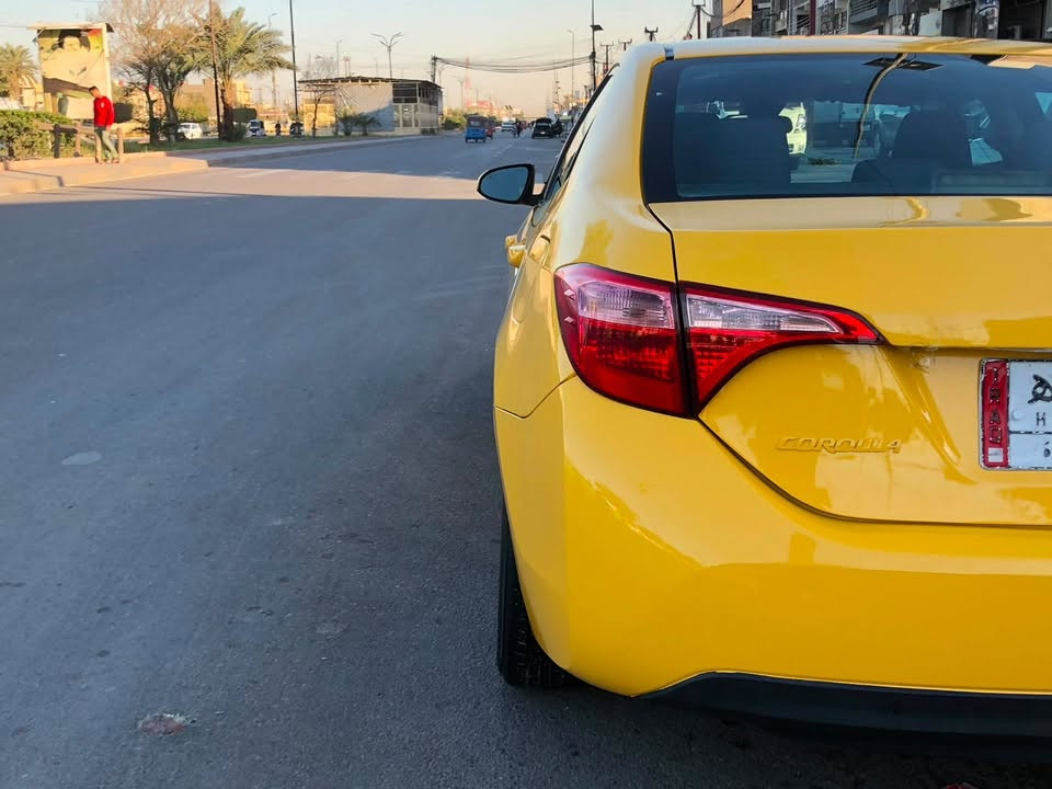 سلام عليكم مره خصه المدير الدمن سياره تكسي بغداد سياره موديل 2018 وارد امريكي حادث سيارة جاملغ خلفي صفحه السايق كد شبيرن بدون ايرباك مكينه كير خير من الله تدفئه تبرد ثلج حداديه اماميه خلفيه كلها جديده سياره ما ناقصه اي شي تخم تاير خط ابيض جديد سعر 145 ورقه وبيها مجال للتفواض ترهم مراوس سياره كورلا موديل (2021) او موديل (2022) موقع السياره بغداد مدينه الصدر للستفسار اكثر الرقم ***********2
