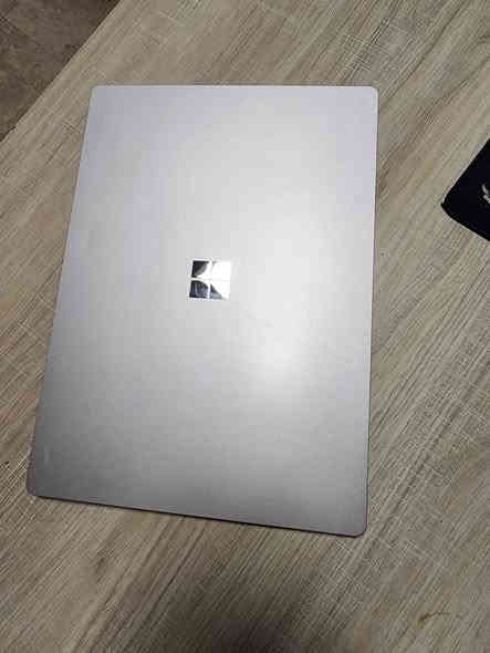 لابتوب مايكروسوفت cor i7 جيل العاشر
ويندوز 11
مقاس 15
سوبر سليم
لمس وكيبورد
رام 16 ddr4
هارد 256 ssd
بطارية 3 ساعات شغل متواصل
موجود بغداد _ المنصور
للتواصل ***********
