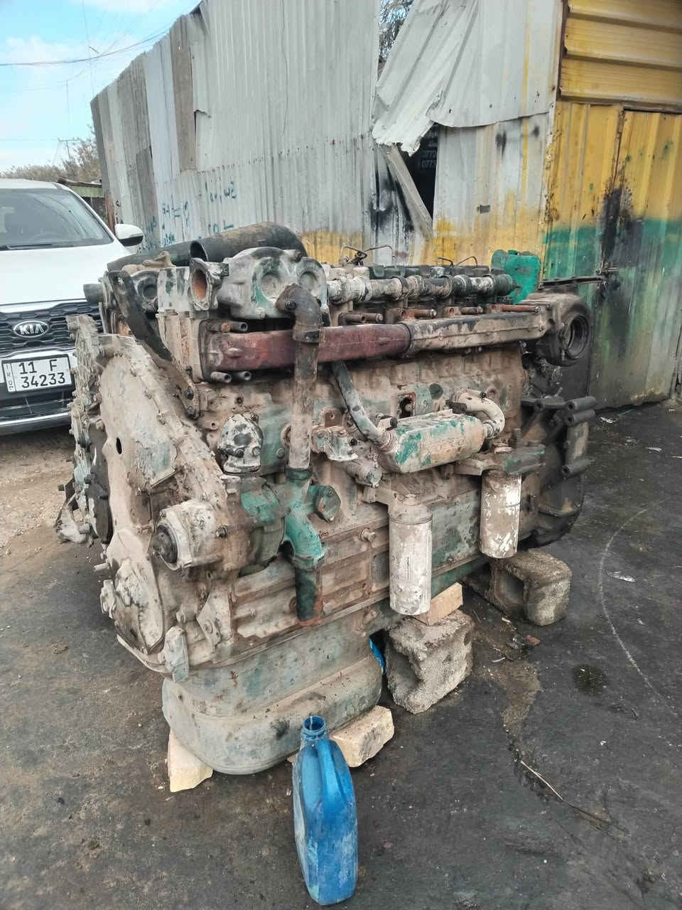 السلام عليكم
للبيع محركات فالفو D16 عدد اثنين
اول وحده كرنك استندر بس السلندر مفطور
والثانيه كرنك استندر فاره يطغ
وبيهن نواقص
سعرهن اثنينهن ١٣ ورقة بيهن مجال للشراي
الاتصال ***********
مكان المحركات الدوره ابو دشير
