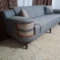 تخم جديد • كنب • العلام تقاطع درويش