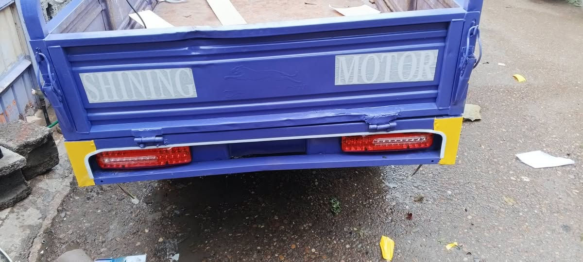 سلام عليكم
ستوتة لبيع 

موديل 21

كفالة محرك وراق و شاصي

مكان بغداد حي بتول مطعم سليمانية 

***********
