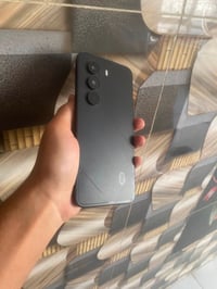 مرحبا ايتل power 70 ذاكره ١٢٨ مستخدم شي بسيط مامبدل اي شي بصمة شغاله ل...