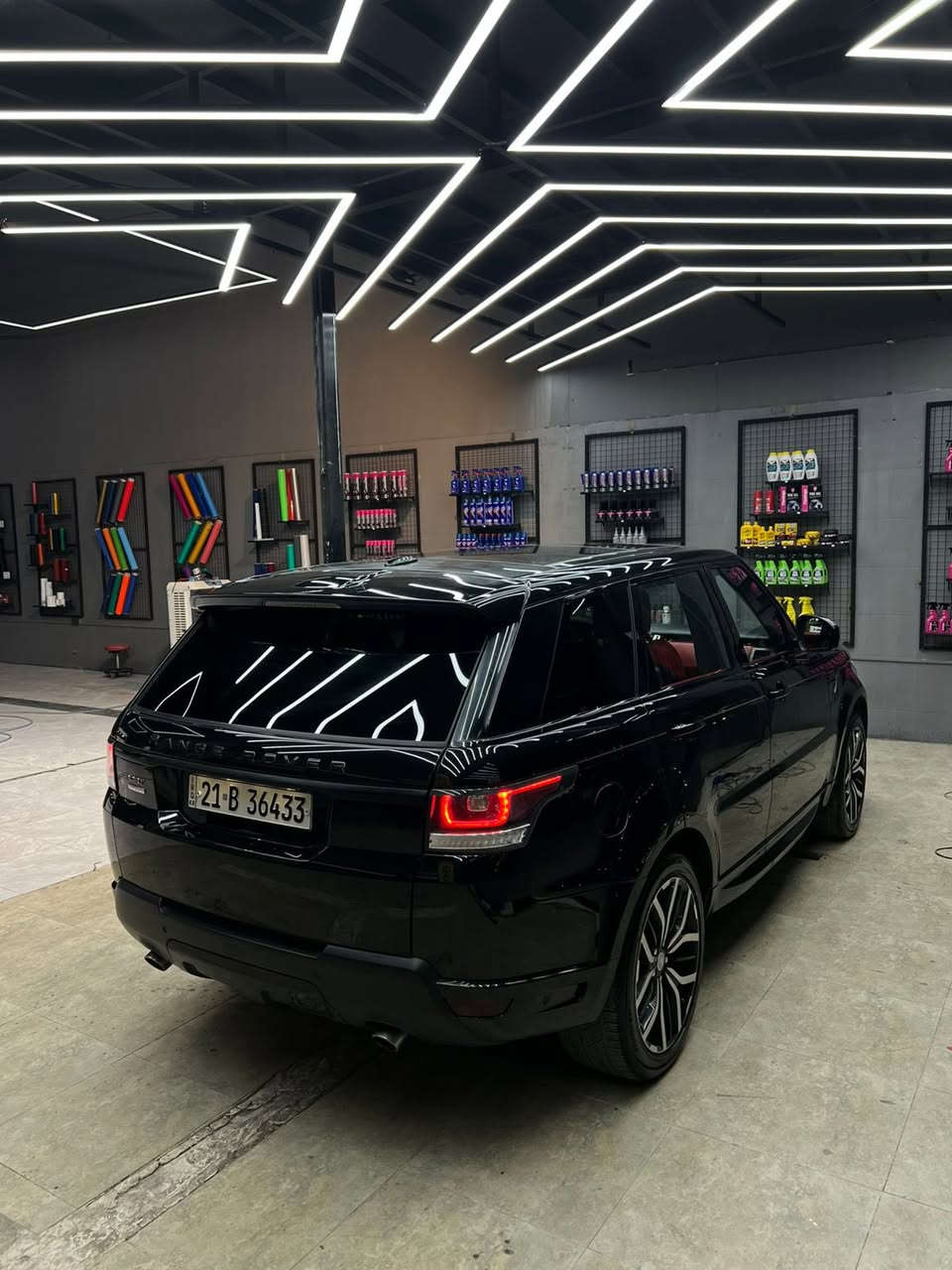 السلام عليكم للبيع رانج روفر 2015
مكينه 8 سلندر ديزل فول مواصفات أوتوبايكرافي اعلى صفه بلرانج
بيها صبغ جاملغ وباب صبغ اوربي بدون فتح بدون دواخل 
السعر 250$ 
مكان السيارة كركوك 
***********
