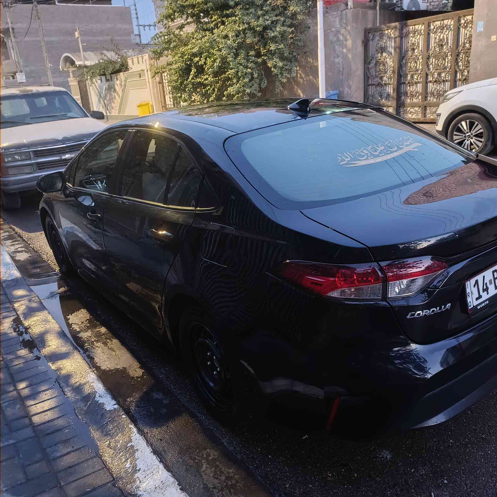 السلام عليكم كورلا 22 امريكي للبيع حادثهة جامبغ وبنيد تبديل وتصليح باللغد بدون كص بدون شاصي وصبغ شبرين بالجاملغ الخلفي رقم بصرة معوقين والمعوق يمي جاهز للوكالة معلم مرتب أن شاء الله ما بيه نقص رايدهة 130 وبيهة مجال رقمي ***********
