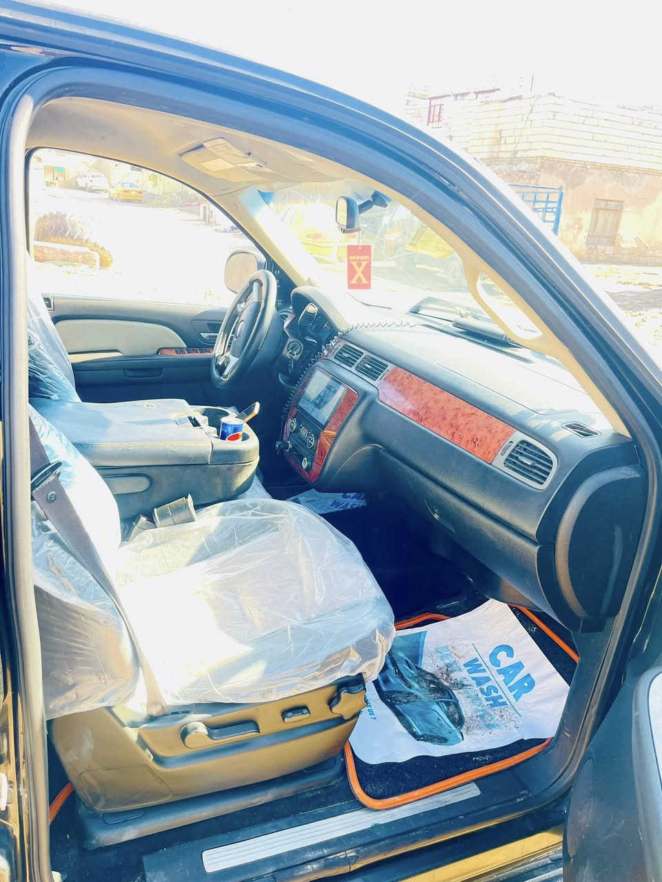 السلام عليكم سياره ادوات مكفوله من الكصه مديل 2010 سعر 90 رقم الهاتف ***********
