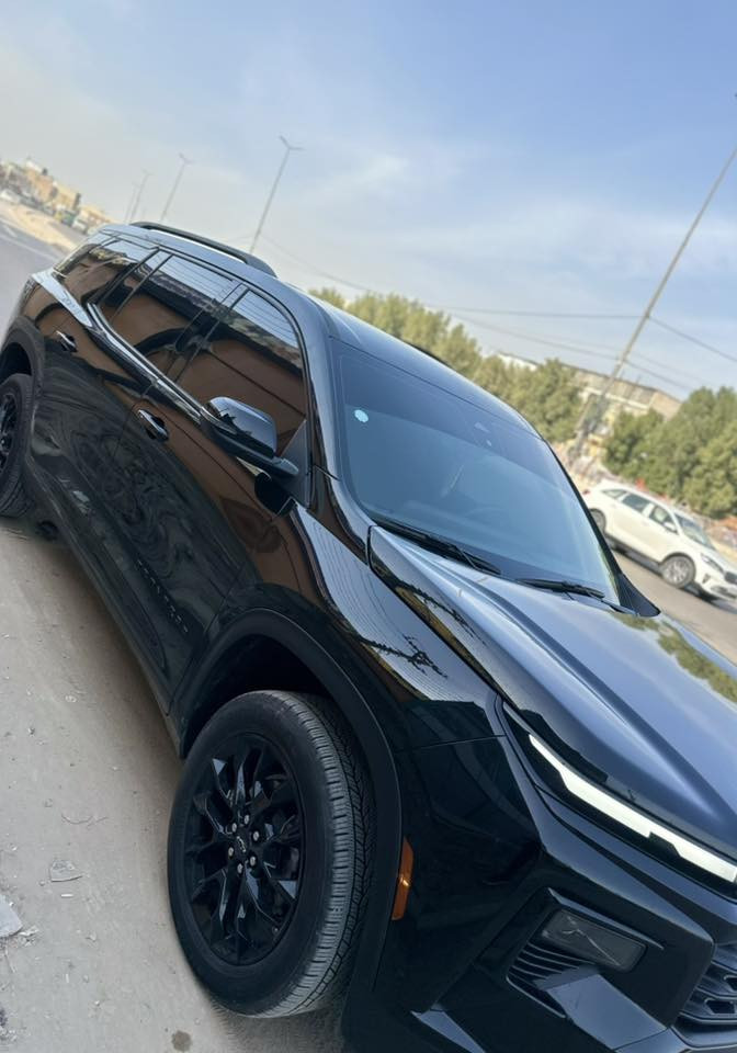 السلام عليكم للبيع ترافرس 25
ماشيه 5 الف 
مواصفات LT 
كشن منفصل 
كشن كهرباء 
انظمه قيادة 
ترحيب 
جنطة كهرباء 
شاحن وايرلس
ستيرن هيتر 
كشن هيتر
3 قطع تبريد 
بعد مواصفات 
حادث ربع البنيد صبغ فقط 
بدون تبديل دعاميه وراديترات بلاد 
ايرباك دركة 
مرقم شهداء بابل 
السعر 300 قابل للتفاوض 
للاستفسار ***********
