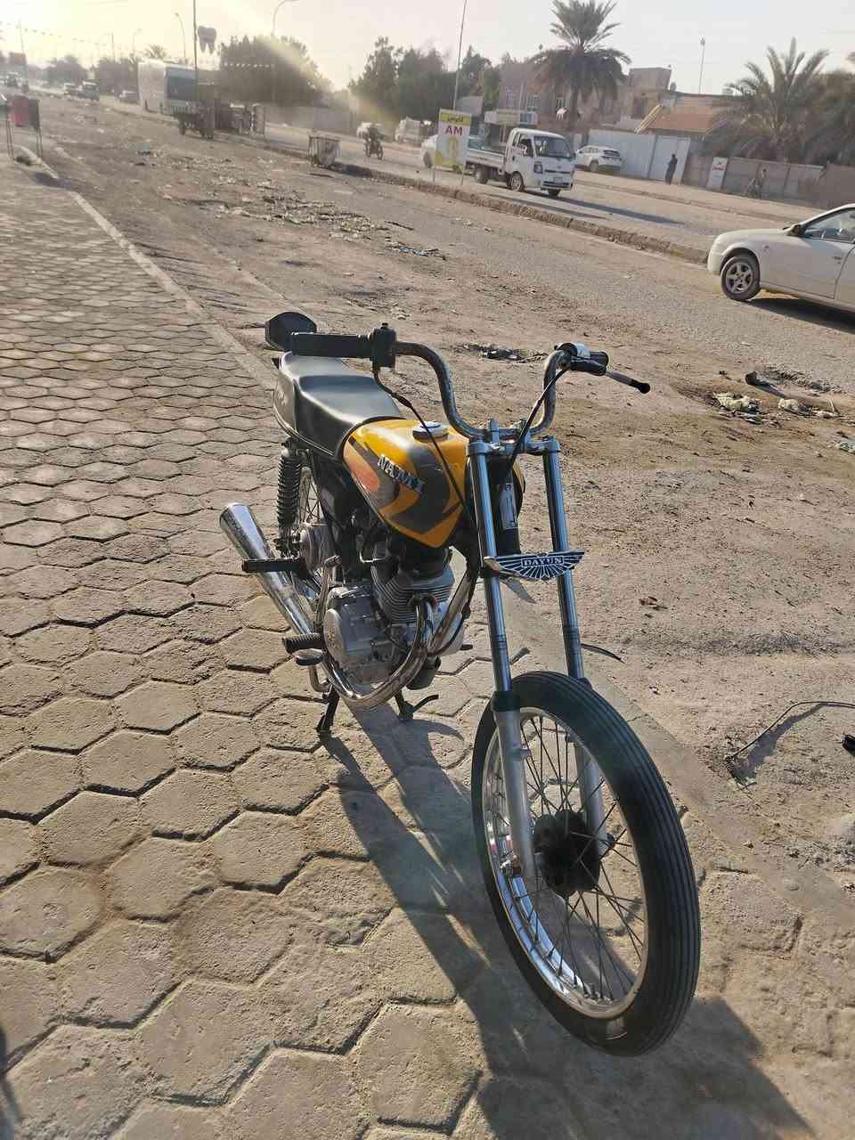 للبيع شاصي ١٦ سكنر محرك وغراض ٢٤ كله جديد *********** مكاني نجف حي الوفا
