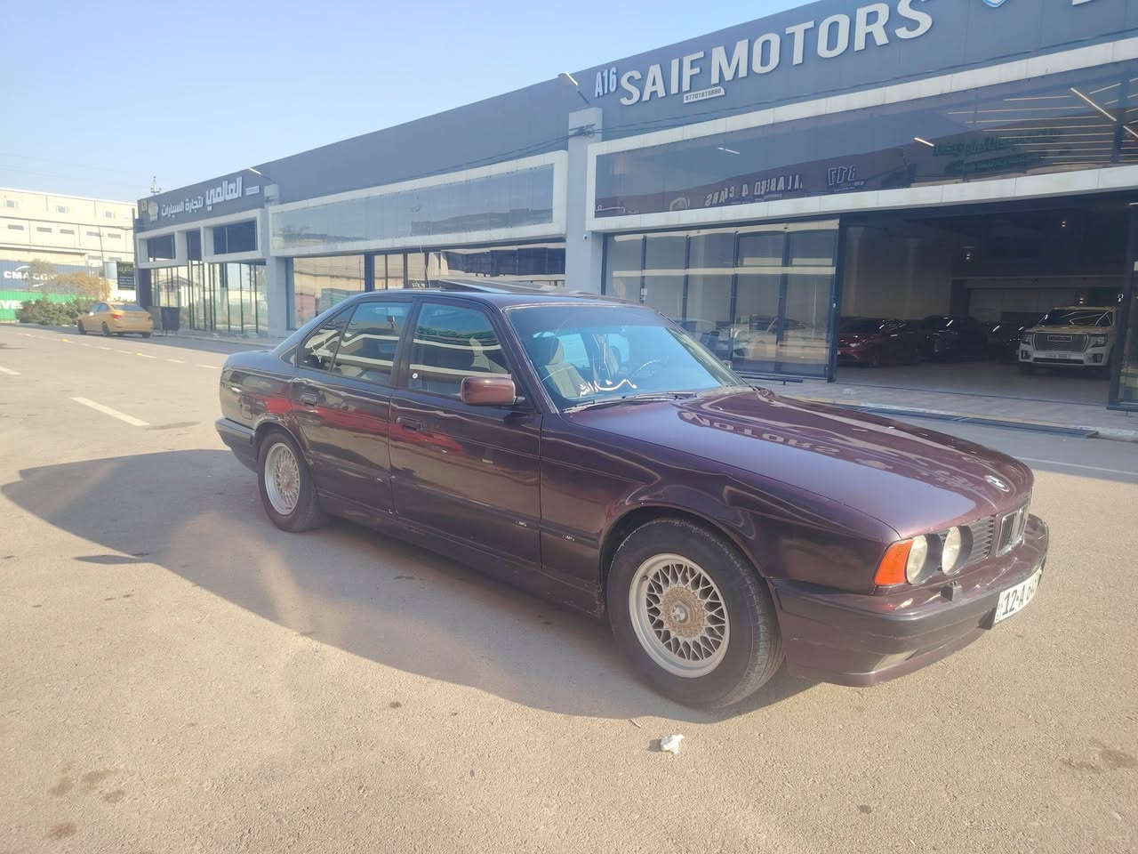 بيم 525
محرك جديد 
كير توماتيك كصه 
سلايت قفل مركزي
صباغ عام جمالية
بدون معجون
موديل ٩٣
رقم مصطره 
شرط التحويل
السعر٧٠ بيها مجال
***********
***********
