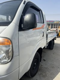 كيا حمل موديل 2006   مكينه جديده مفتوح 2700بيه صبغ فقط الدوسات شاصي كي...