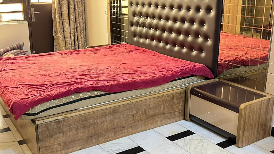 غرفه تركيه للبيع مكاني بغدا.


**إذا كنت صاحب هذا الإعلان وتريد حذفه لأي سبب، رجاءا أرسل رسالة إلى الدعم الفني**