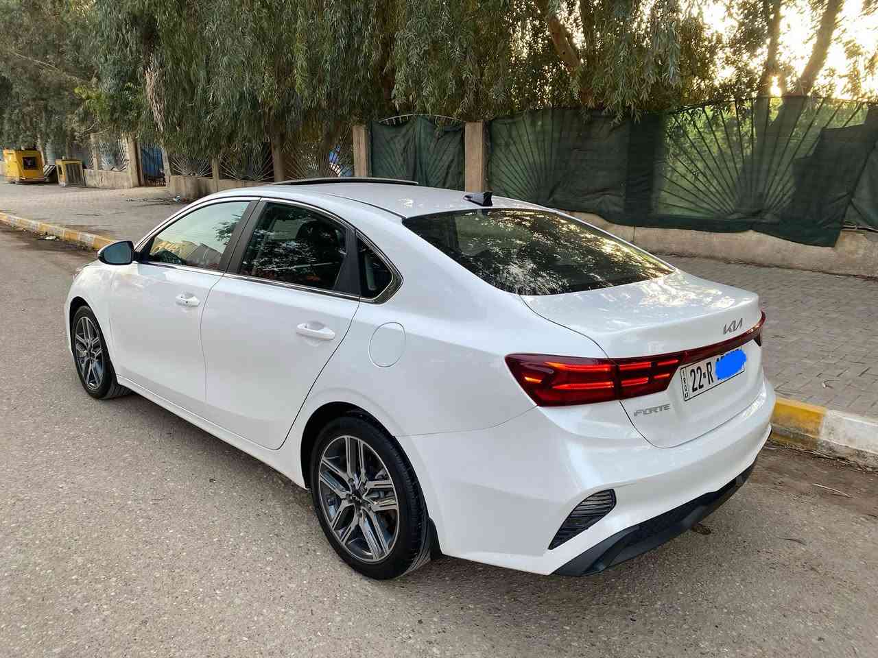 السلام عليكم
للبيع كيا فورتي  2024  وارد كندي 

ضرر بسيط بالجاملغ الخلفي مصلح ومصبوغ + قبق الجنطه بدون دواخل يعني الحوض سليم  

وبيه الجاملغ الامامي تعديل بارد فقط

بدون دواخل يعني شاصي ولغد سليم 

شرط بدون ارباك وبدون تبديل 

صور الضرر مرفقه مع الصور 

مواصفات EX يعني فووول 

سلايت    ويل كروم 

بصمه + تشغيل عن بوعد 

رادار امامي ورادار جانبي كله شغل 

سايد بريك بصمه  تدفئه كشن 

تبريد شاشه + قطعتين 

تحكم ستيرن كامل + تدفئة 

كير اوتو  ومحرك شرط على وضع الشركة  محرك 2000 دوش 

 لايت لد او زنون 4 عدسه + البك لد 

السيارة شرط حلوه و جديده لوك ماشيه 12 يعني بحالت الوكاله 

رقم اربيل دولي بسمي سنويه جديدة يعني شرط التحويل 

السعر 177 وبيه مجال بسيط الشراي يخابر 

***********
