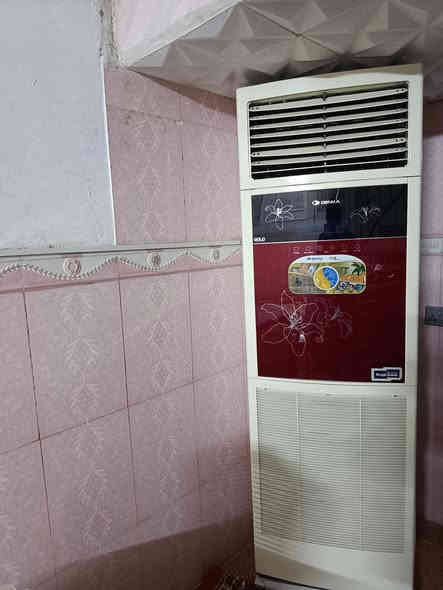 السلام عليكم سبلت عامودي للبيع 3طن الاستفسار على رقم ***********
