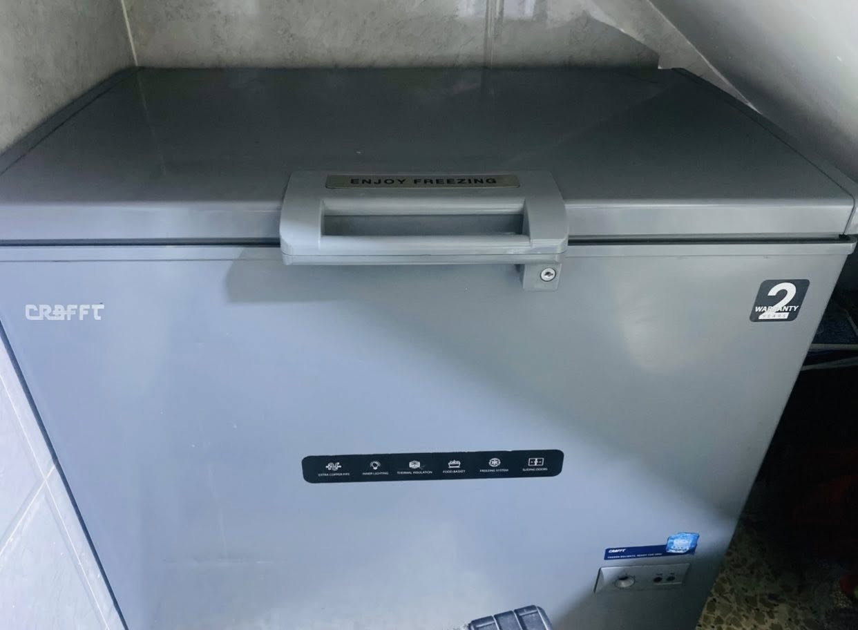 مجمده وسط  شغاله ونضيفه كلش واستعمال قليل وثلاجه صغيره استعمال شهر واحد فقط وطباخ منضدي شغال 
الطباخ70 ولمجمده195 وثلاجه 125 وهاي اسعار ثابته لان جديدات استعمال شهر وهواي منزل من سعرهم


**إذا كنت صاحب هذا الإعلان وتريد حذفه لأي سبب، رجاءا أرسل رسالة إلى الدعم الفني**