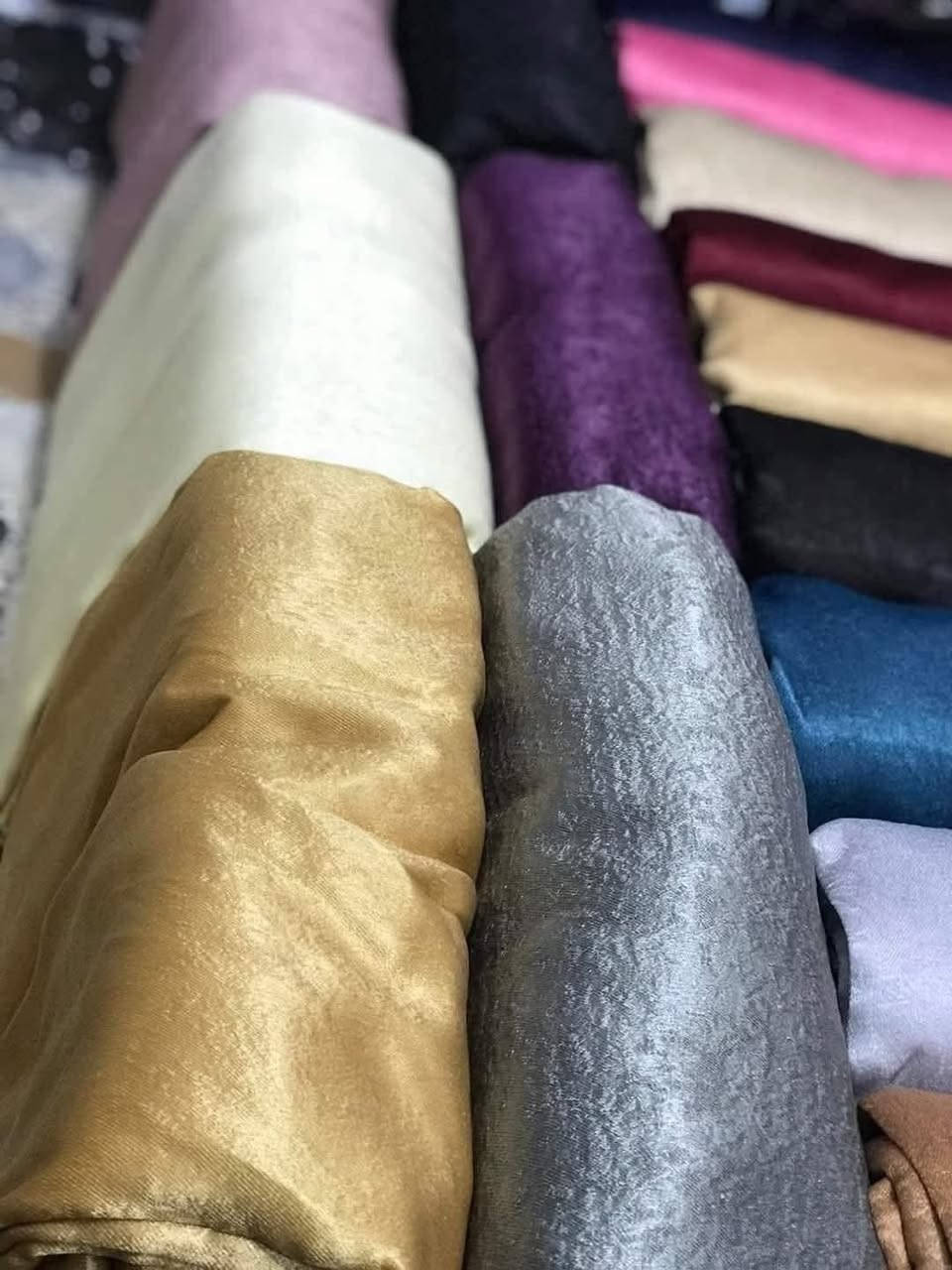 حصرياً لدى مفروشات الشمس 😍😍

ماركة سيدار الاصلية. 
اذا مو جنطة والكتلوك سيدار ترجع

برداٰت ( ساده  شامو)
وۥبڪاٰفە اٰلاٰلوۥاٰنۨ وۥاٰلاٰشڪاٰل ڪمۘاٰ مۘبيۧنۨ باٰلص࣡وۥر 🥺
🌺 اٰرتفاٰعࣖ اٰلقࣗطؕعࣖە 280متر 😍
🌺اٰلعࣖرض 2 مۘتر للتڪ اٰلوۥاٰحۡد 😍
ك 
❤️مۘلاٰحۡضە❤️ اٰلزؗوۥجۚ 4 اٰمۘتاٰر. تڪيۧنۨ ڪل تڪ 2 مۘتر

سعر الحنطة 30 الف فقط ✨

🚖يوجد خدمة توصيل في بغداد وباقي المحافظات 
للحجز مراسلة. البيج.


**إذا كنت صاحب هذا الإعلان وتريد حذفه لأي سبب، رجاءا أرسل رسالة إلى الدعم الفني**