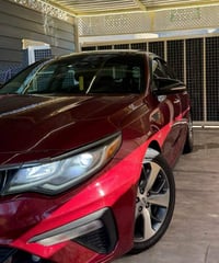 اوبتما ٢٠١٩ • فول مواصفات • ابل كار بلاي