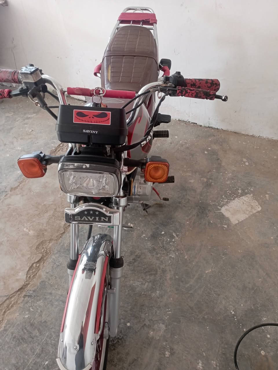 متاح سيفان موديل 21 اوراق كاملة نضافة مال 24 شغالة وكاملة كلهة مال جناي محرك وضع شركة محد لازمة للأتصال *********** مكاني سدة الهندية
