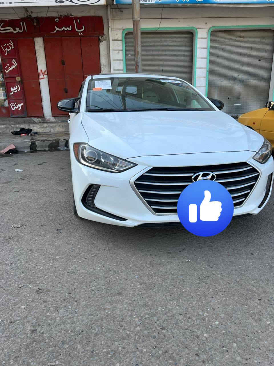 السلام عليكم للبيع الانترا ٢٠١٨ فول بصمه فتحة سقف بجم كبس ضررها موجود بل صوره مبدل دعاميه خلفيه السعر اتصل ***********
