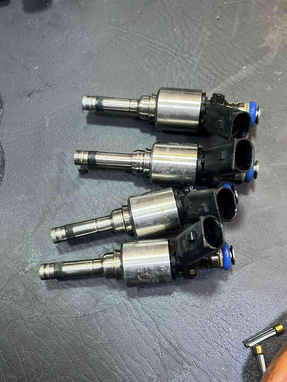 عمل صيانه عامه لمنضومة البانزين ⛽

ورشة مصطفى البديري 

عالم الفيت بم ***********📞

فتح وتنضيف الثلاجه 🎑

تنضيف النوزلات بلجهاز 🗜

فحص البلكات وتبديلهن ⚡

فحص المجاول 💢

تنضيف الجويتر وبرمجته بلجهاز ☑️

فتح قاعده الفيت بم وتبديل الفلاتر 🏮

فحص وتشخيص الاعطال بلجهاز 📠

العنوان 🔖

بغداد الشعله الشارع العام قرب محلات الزركاني🌴 او كماليات ياسين. ♓  @الجميع
