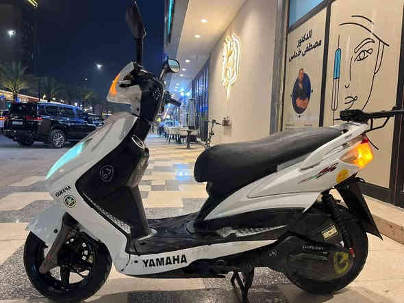 السلام عليكم من رخصة الادمن دراجة سكنس فحل ياباني مابيها اي نقص للبيع او مراوس حسب القناعة اي استفسار الاتصال علئ الرقم 
*********** المكان بغداد حي الجهاد
