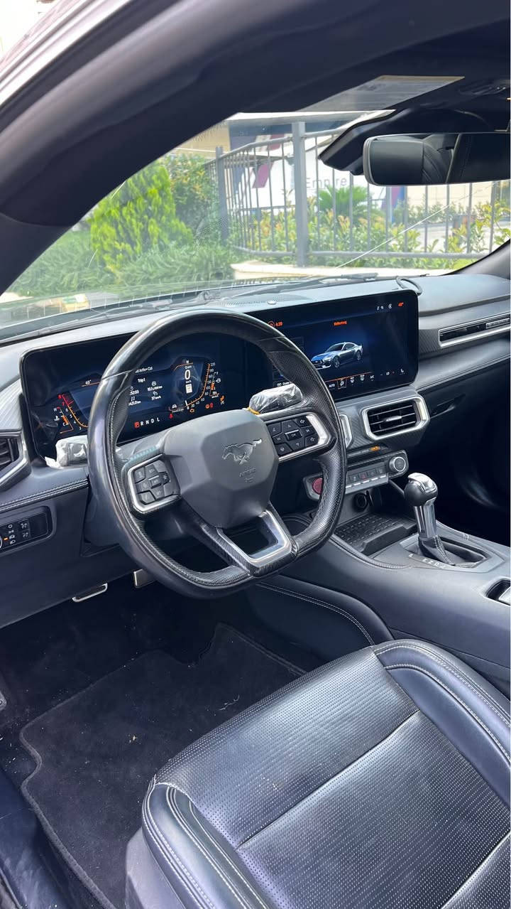 FORD MUSTANG ECO BOST 2024 V4-2.3L 46000 mile 22.500$ 💸
سیارە ٤ پستونی فول مواسفاتە یەک شاشە گیر و مکینە کارەبایی هەموی بە شەرت یەک خەلەلی نیە قەپاخ سندوق بویاخە نیو جملخ بێ ئیرباگ بێ داخلی 
22.500 💸💸
***********
whats app
viber أربيل, العراق
