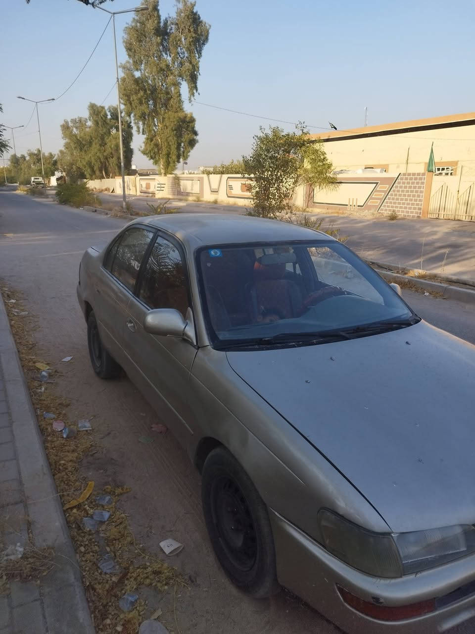 سلام عليكم كورلا موديل 91 سنويه لل29 السياره باسمنه عنوان كربلاء ***********السعر (42وبيها مجال
