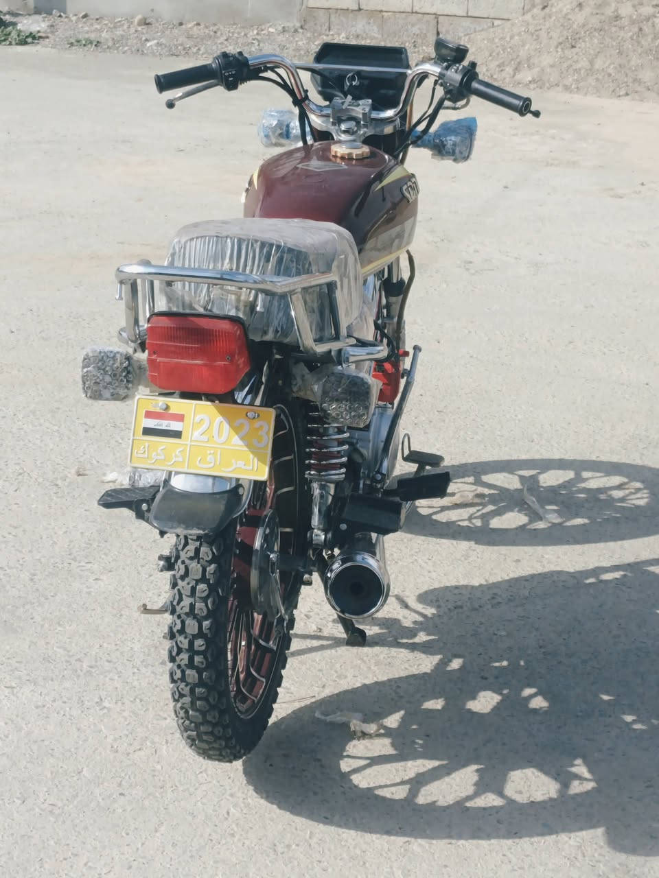 دراجه سيفان نضيفه وياله شرط تايرات زوج جدد شاشه إلكتروني شغاله للبيع ب 550 بيها مجال محرك مفتوح مبدل ولفات وناعم اتصل ع رقم بس
مكاني تكريت البوعجيل 
***********
