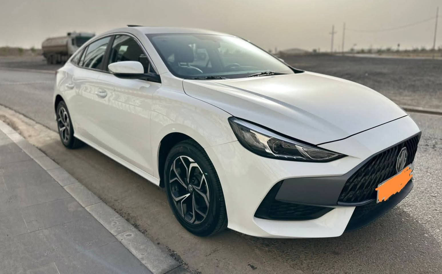 فوول مواسەفات بۆیاخ تەنک، 19000 رویشتووە ، دوو سێ شوینی پی دی ئاری هەیە
لە سلێمانیم
***********
*********** السليمانية, العراق
