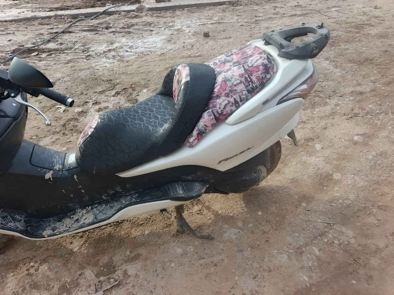 دراجه 09
البيع بغداد بوب الشام  رقم مبايل ***********
