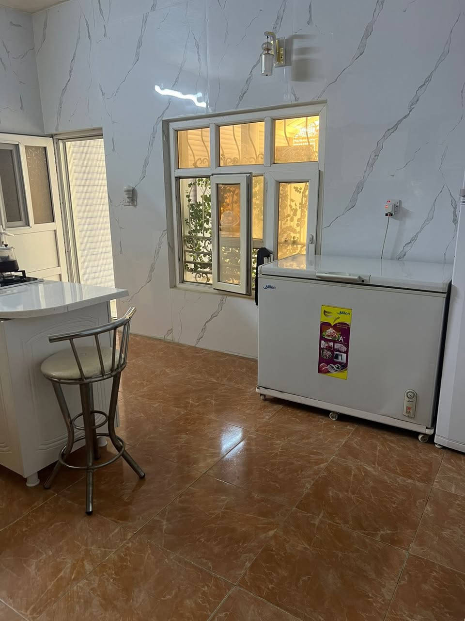 للبيع دار سكني 
📍العنوان: توله فروش ( فرع مجمع سوفار ) 
📐المساحة: 240 m 
 جنس العقار ء📍رقم بلديه ( وبيها معامله طابو ) 
الواجهه 12 
ونزال 20 

🔹يتكون من طابق واحد 
🔸الطابق الأول: استقبال، مطبخ ،غرفه  نوم، هول داخلي 

💰السعر الكلي:  على الخاص 
فقط اكتب سعر او اتصل على رقم يتم رد باقل من 5 دقائق 

📍 نستقبل عروضكم ( السكنيه والتجاريه ) في جميع مناطق خانقين ( للطابو الصرف والزراعي )

للاستفسار الاتصال على الرقم 

📲  *********** ( حمزة )
