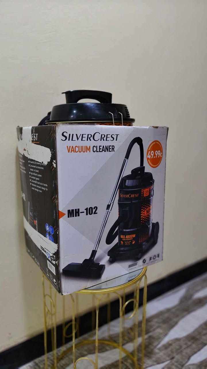 🧹 للبيع مكنسة كهربائية حجم 35 لتر – نظيفة بالكارتونة الأصلية! 🧹

✨ بحالة ممتازة وكأنها جديدة
💪 قوة 4800 واط أداء قوي وتنظيف فعّال
🧼 نظافة المصنع – ما مستعملة أبد
🔌 شغالة 100% بدون أي مصلحة أو عطل
📦 تجي ويّا الكارتونة الأصلية

مناسبة للبيت، للمحل، للمخازن، ولأي مكان يحتاج قوة شفط عالية وسعة كبيرة.

📍 الموقع: البصرة / الزبير / حي الصحفيين الأولى
📞 للتواصل: ***********

للجادين فقط… جهاز عملي ومضمون! الزبير, البصرة
