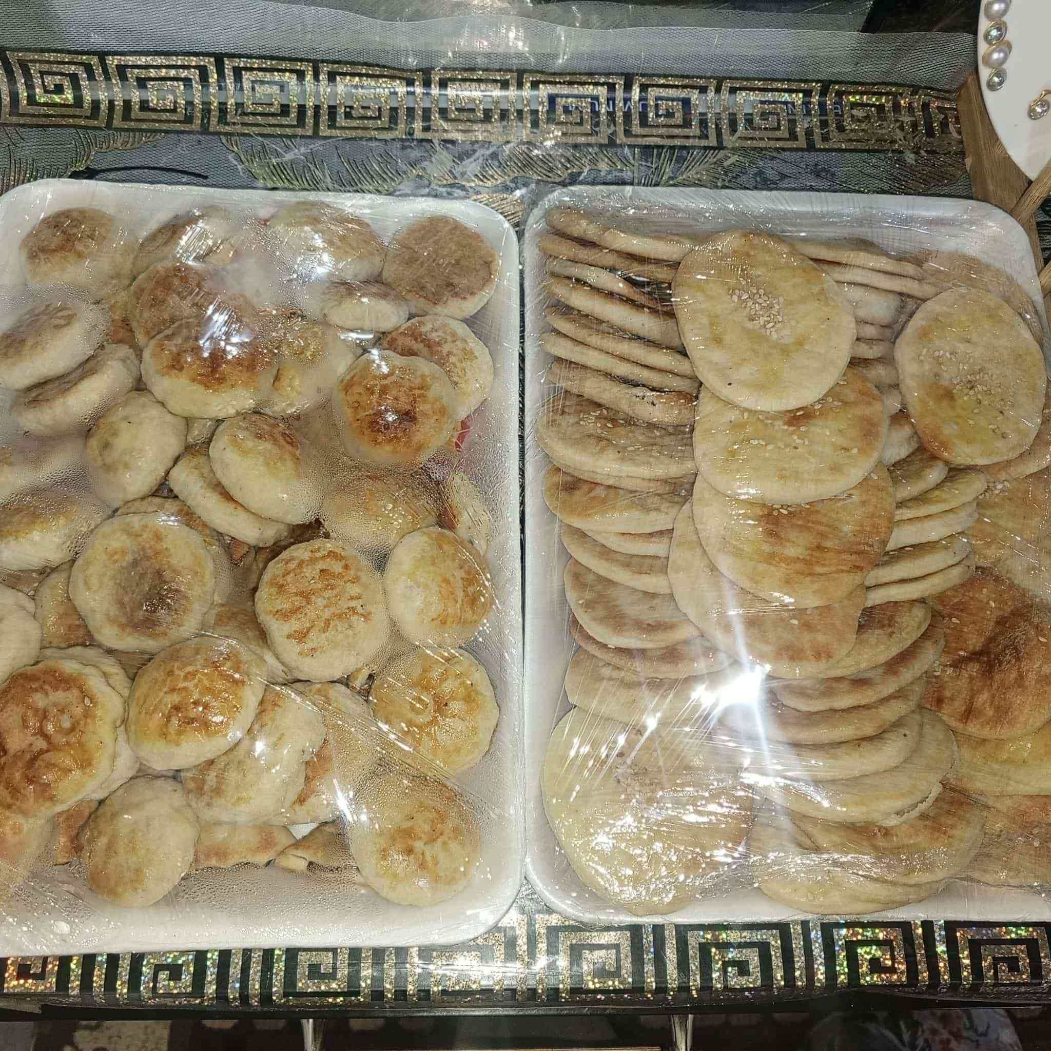 🎉✨ العيد بدون كليجة… مو عيد 😋
ريحة الهيل والسمسم، وحشوة التمر اللي تذوب بالقلب ❤️
كليجتنا معمولة بحب حتى تكون ضيفة سفرتكم بالفرحة والطعم الأصيل 🌙🥮
اطلبوا كليجة العيد وخلو الحلوة تكمل جمعتكم 🤍✨
#كليجة_العيد #حلويات #عيدكم_مبارك #طعم_العيد


**إذا كنت صاحب هذا الإعلان وتريد حذفه لأي سبب، رجاءا أرسل رسالة إلى الدعم الفني**