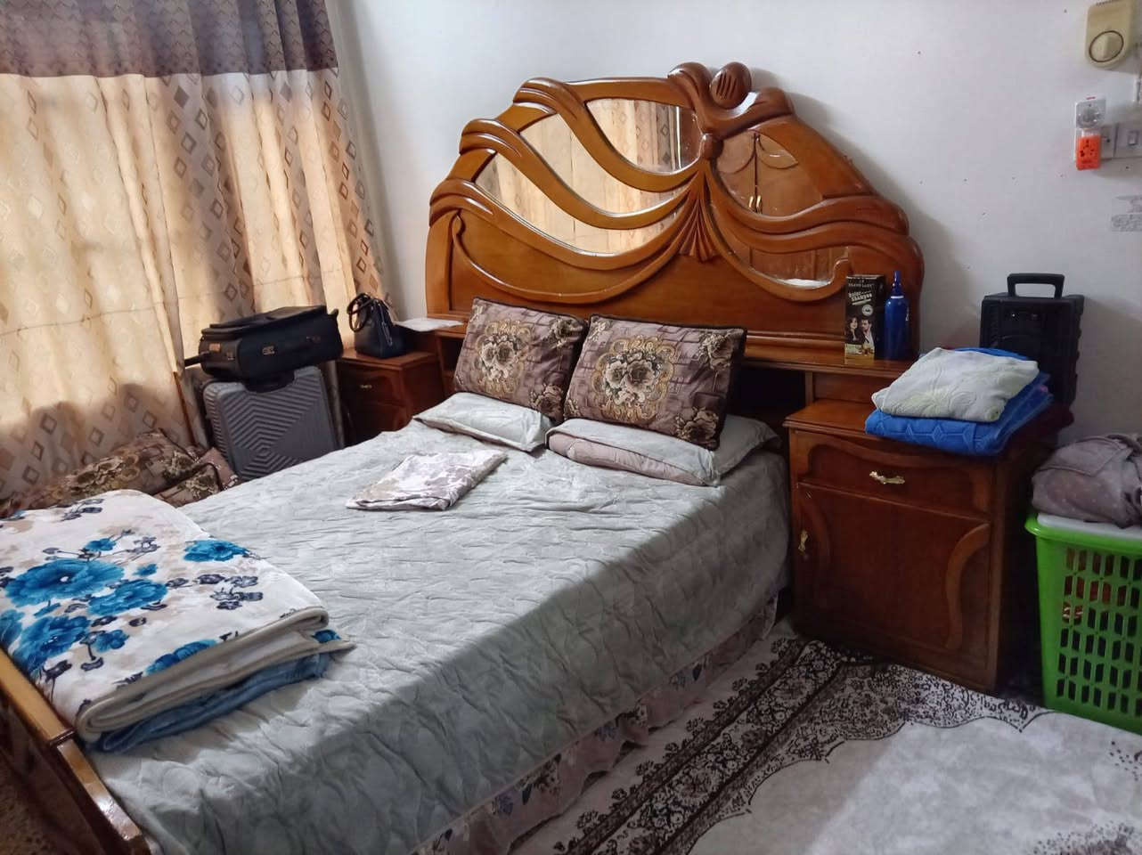 غرفة نوم صاج عراقي ثقيل ونظيفه للبيع .حي السكر ٧٥٠ قفل ..الهاتف ***********
