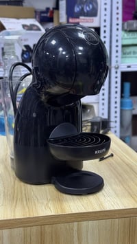 مكينه قهوه كبسوله مستخدم نظيف السعر 50 الف  07773858314