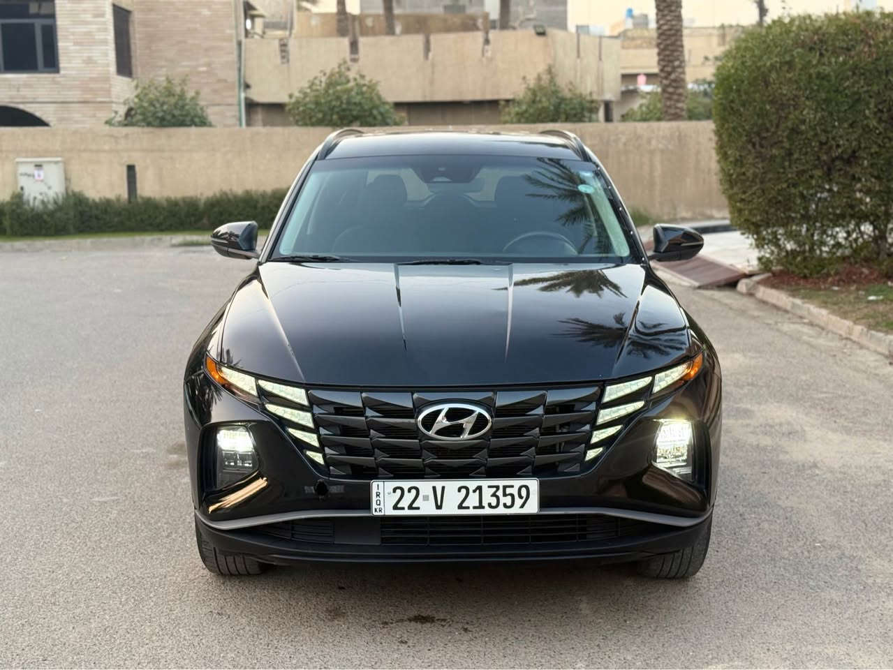 هوندا توكسن الشكل الجديد 2023
لون اسود 

مرقم أربيل الجديد 

مواصفات 

بصمه 

تشغيل تشغيل عن بعد 

صندوق كهربائي 

كشنات كهربائي 

كشنات حار 

تبريد قطعتين  

تلفون شاحن.(وايرليس)

وفول تحكم استيرن وتحديد سرعه 

تحديد سرعه 

تحديد مسار 

رادار امامي وجانبي وخلفي 

اطفاء السياره عند التوقف تلقائيأ

مانع تزحلق

و نظام AUTO HOLD

ويل كروم بلادي حجم R18 

3 وضعيات للقياده(normal.samrt.sport)

الضرر- سطحي خمس قطع صبغ مكانات مو كامل 
تواصل ***********

السعر 16900$$$

مكان السياره بغداد زيونة بغداد, العراق
