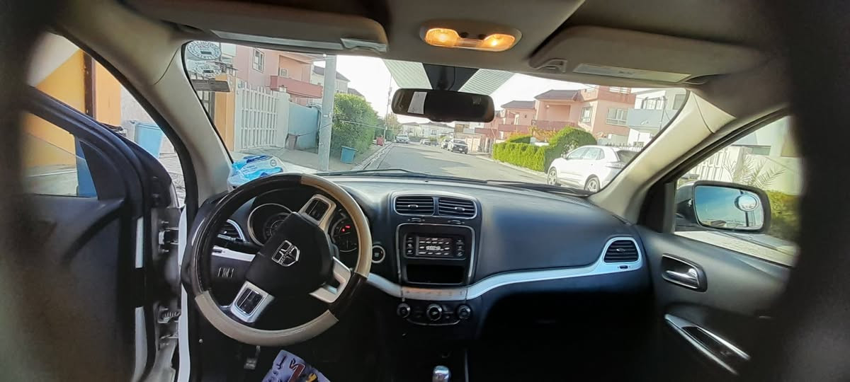 دۆج جۆرنی ٢٠١٨ ...  ٧ نەفەری مکینه ٢٤٠٠ چوار پستن ... ٣پارچەی هەیە لەگەل هەندێ ساردەکوت وەک  لەسۆنەرەکە دیاکراوە ١٦٠٠٠٠کم راستی رویشتوە گێر ومەکینه وتبرید وگەرمی بەشەرتە ماڵی خێزان وگەشتکردنە  نرخی ١٣٥$ ومعمەلەیکی کەم ساڵیانەکەی بەسەرچووە  ١٠ وەرقە غەرامەی لەسەرە دوای معاملە دەدرێتەوە پەیوەندی بکەن بە ژم کورک *********** یان اسیا *********** أربيل, العراق
